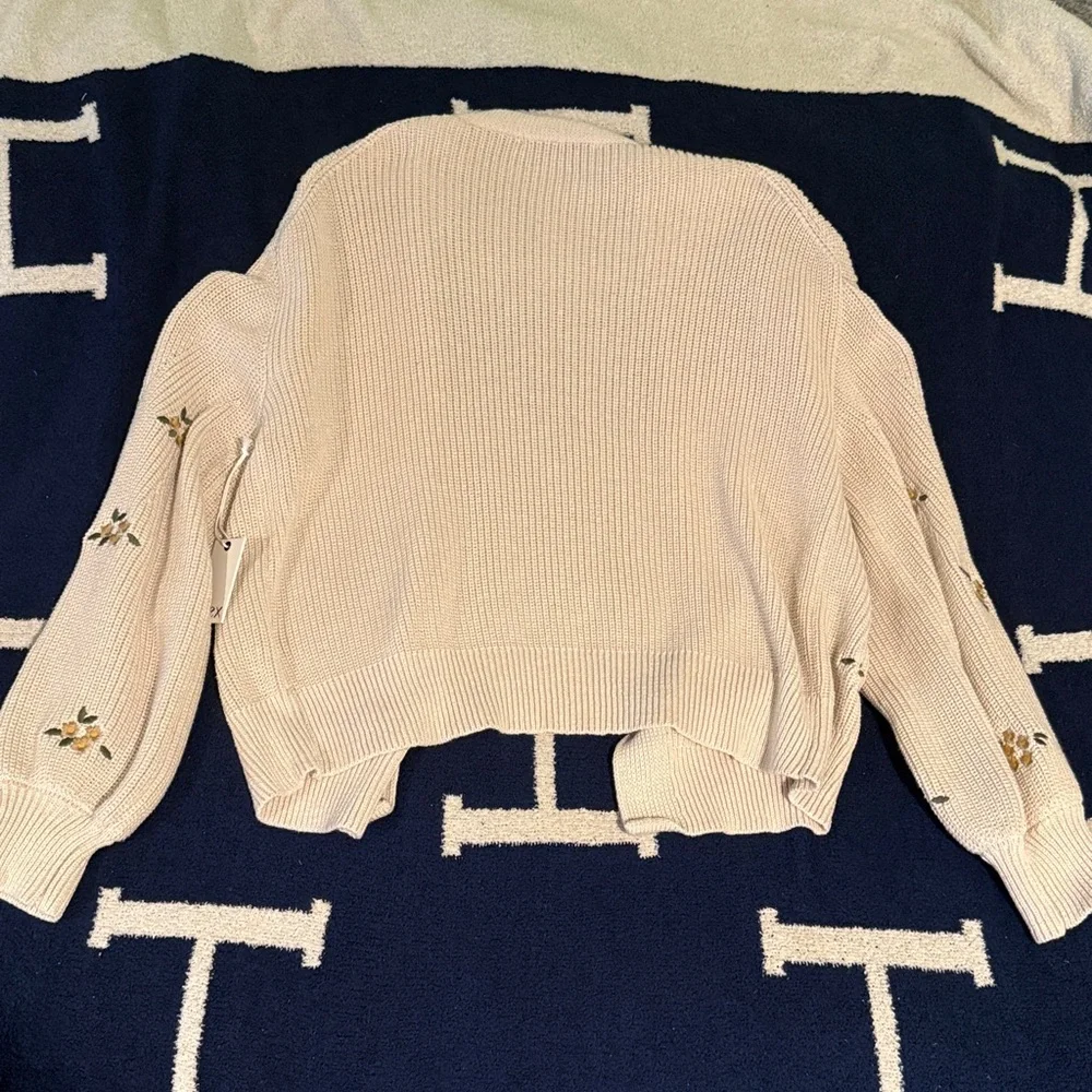 NWT Dex Beige Floral Women's Cardigan - Picture 4 of 5